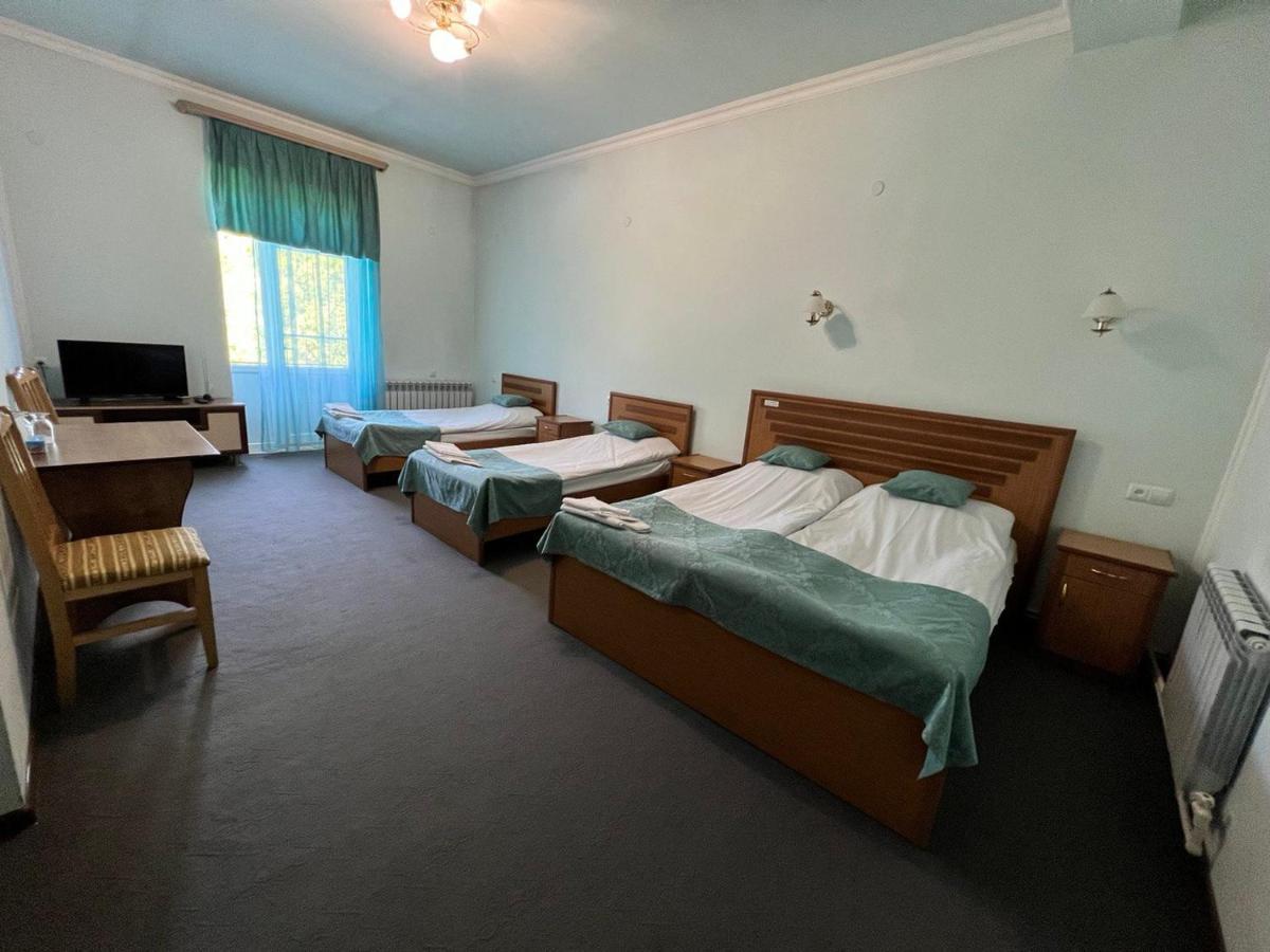 Mthnadzor Hotel Goris Luaran gambar