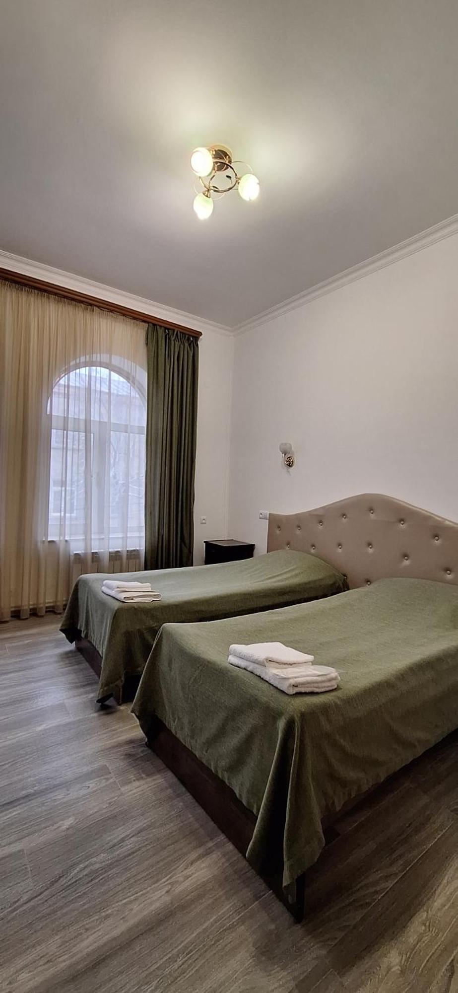 Mthnadzor Hotel Goris Luaran gambar